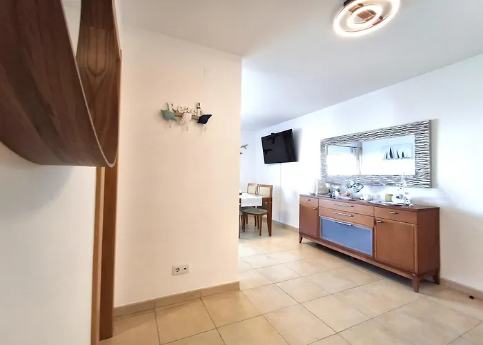 Apartment Marina Plaza