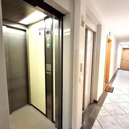 Lägenhet Marina Plaza *