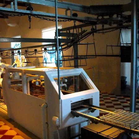 Апартаменти Marina Plaza