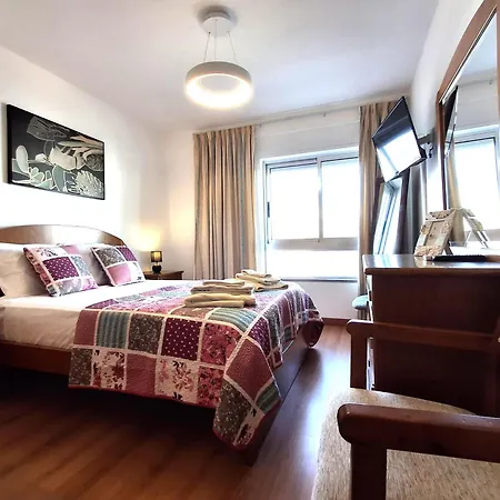 Marina Plaza Apartamento *